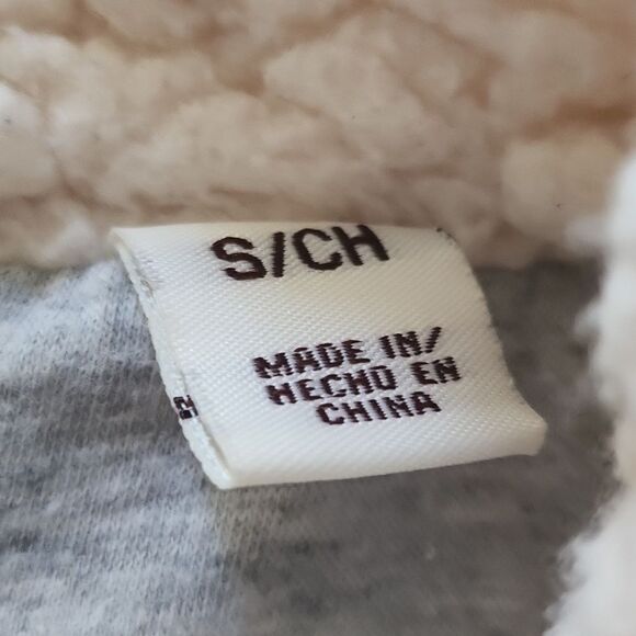 Weatherproof Sweater - Picture 7 of 9